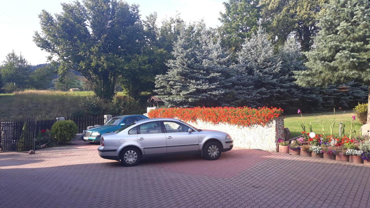 Antonówka Pod Dudziarzem Apartamento Radomierz Exterior foto